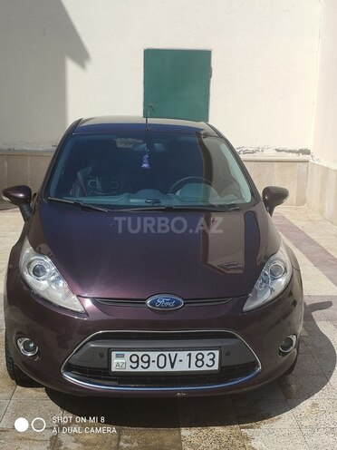 Ford Fiesta 2011, 96,000 km - 1.4 l - Bakı