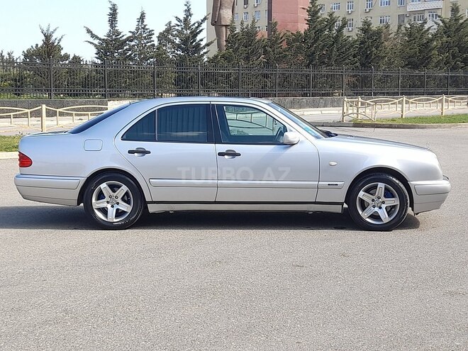 Mercedes E 200 1997, 340,000 km - 2.0 l - Bakı