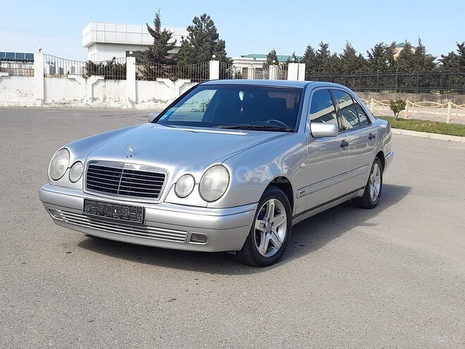 Mercedes E 200 1997, 340,000 km - 2.0 l - Bakı