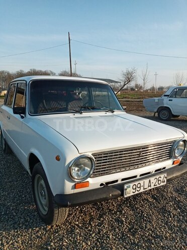 LADA (VAZ) 21011 1980, 220,000 km - 1.6 л - Biləsuvar