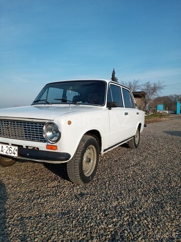 LADA (VAZ) 21011 1980, 220,000 km - 1.6 л - Biləsuvar