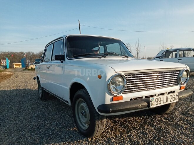 LADA (VAZ) 21011 1980, 220,000 km - 1.6 л - Biləsuvar