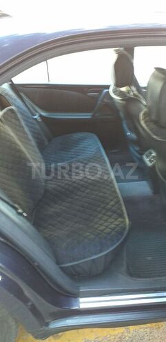 Mercedes E 220 1998, 591,000 km - 2.2 l - Bakı