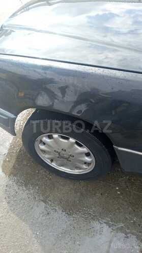 Mercedes E 200 1992, 726,984 km - 2.0 л - Ucar