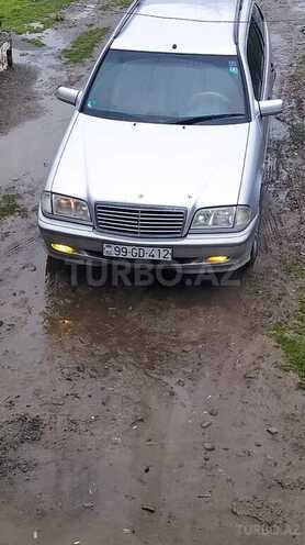 Mercedes C 200 2000, 398,765 km - 2.0 л - Astara