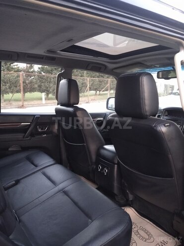 Mitsubishi Pajero 2007, 151,000 km - 3.0 л - Bakı