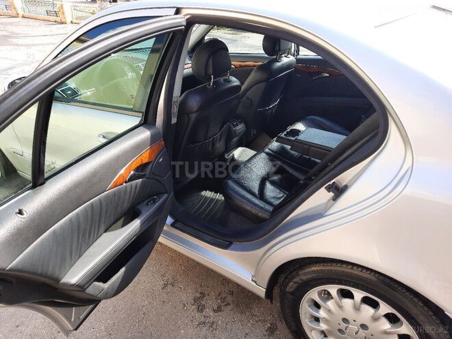 Mercedes E 220 2003, 285,783 km - 2.2 л - Bakı