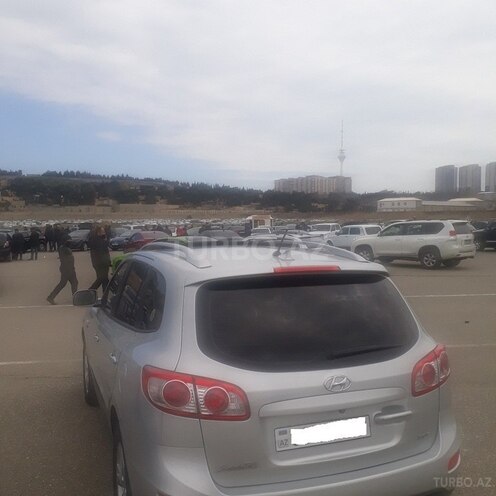 Hyundai Santa Fe 2009, 77,000 km - 2.0 l - Bakı