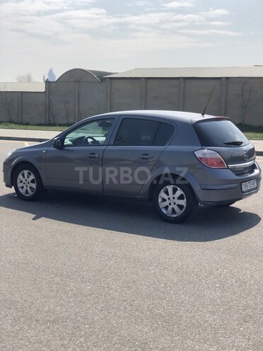 Opel Astra 2005, 235,000 km - 1.4 l - Bakı