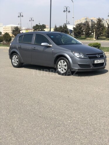 Opel Astra 2005, 235,000 km - 1.4 l - Bakı