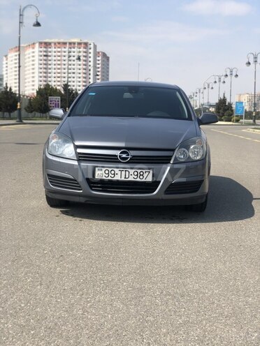 Opel Astra 2005, 235,000 km - 1.4 l - Bakı