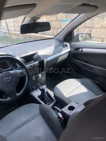 Opel Astra 2005, 235,000 km - 1.4 l - Bakı