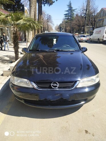 Opel Vectra 1997, 440,123 km - 1.8 l - Qazax