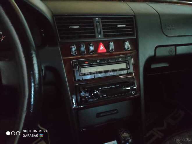 Mercedes C 240 2000, 107,000 km - 2.4 л - Bakı