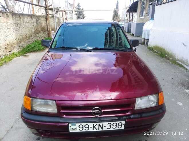 Opel Astra 1992, 359,000 km - 1.8 l - Bakı