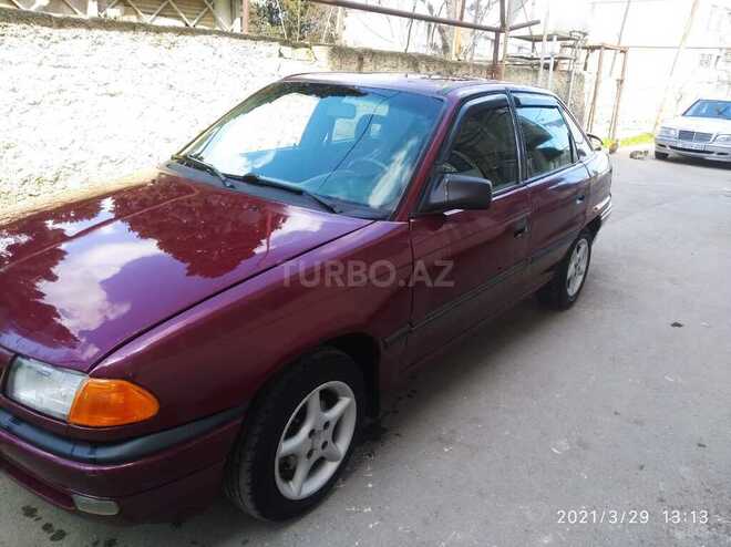 Opel Astra 1992, 359,000 km - 1.8 l - Bakı