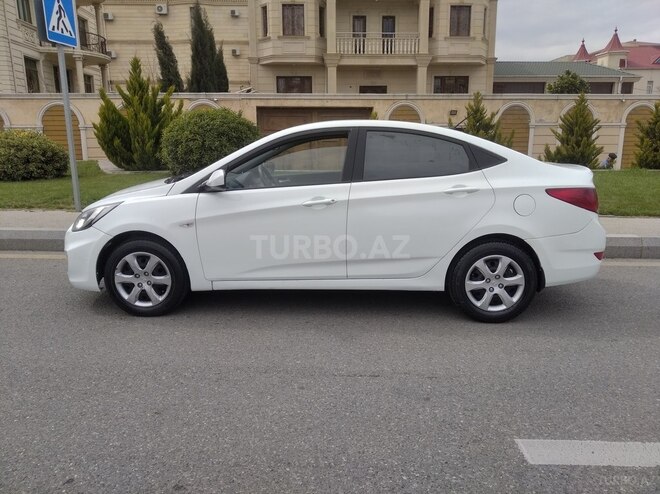 Hyundai Accent 2011, 152,000 km - 1.4 л - Bakı