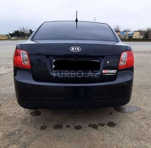 Kia Rio 2011, 100,000 km - 1.4 л - Şirvan