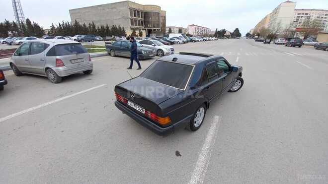 Mercedes 190 1990, 123,456 km - 2.0 l - Sumqayıt