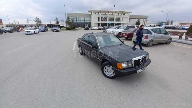 Mercedes 190 1990, 123,456 km - 2.0 l - Sumqayıt