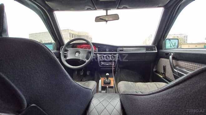 Mercedes 190 1990, 123,456 km - 2.0 l - Sumqayıt