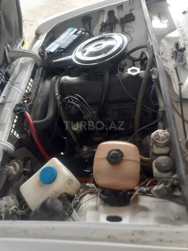 LADA (VAZ) 2106 1989, 230,000 km - 1.3 l - Salyan