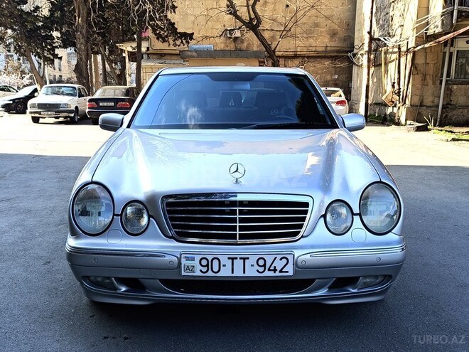 Mercedes E 320 2002, 320,000 km - 3.2 l - Bakı