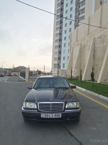 Mercedes C 220 1995, 323,155 km - 2.2 l - Bakı