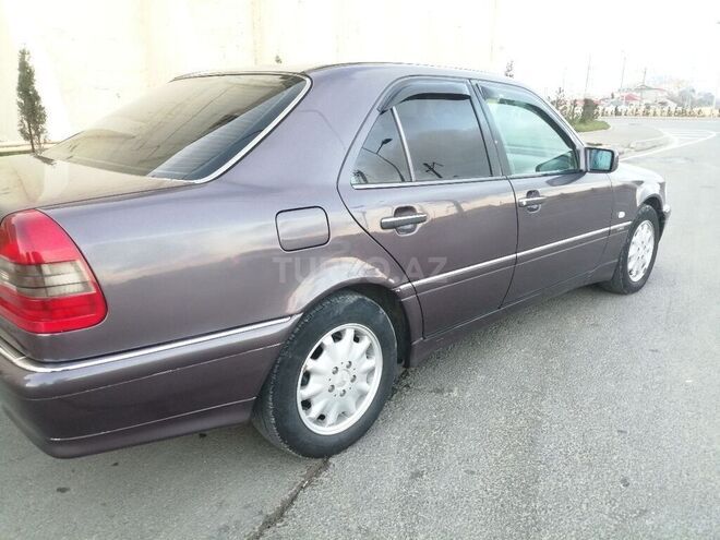 Mercedes C 220 1995, 323,155 km - 2.2 l - Bakı