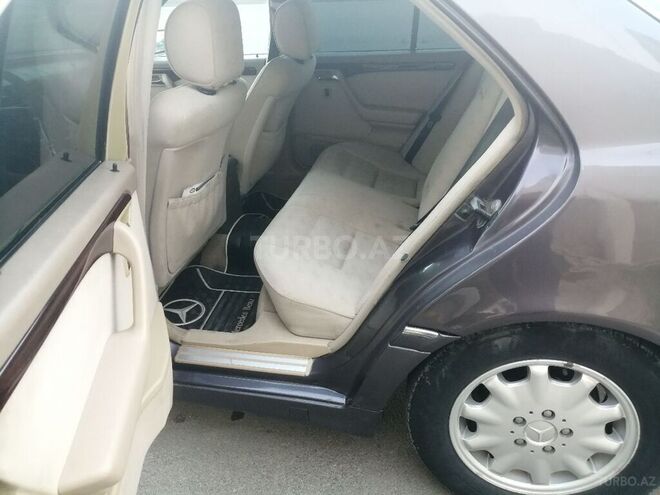 Mercedes C 220 1995, 323,155 km - 2.2 l - Bakı
