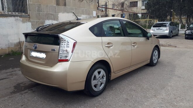 Toyota Prius 2011, 178,000 km - 1.8 l - Bakı