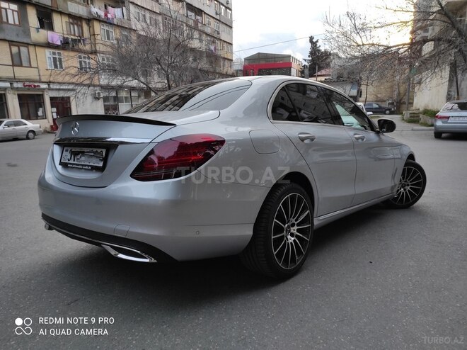 Mercedes  2019, 16,000 km - 1.6 l - Bakı