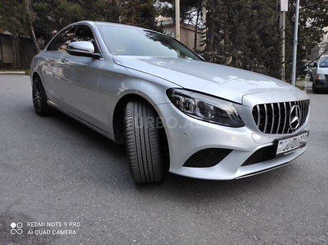 Mercedes  2019, 16,000 km - 1.6 l - Bakı