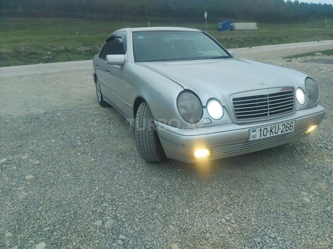 Mercedes E 220 1999, 400,000 km - 2.2 л - Şabran