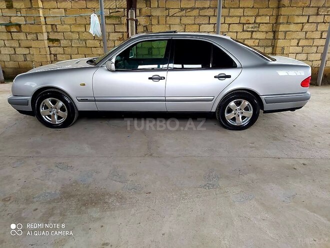 Mercedes E 240 1998, 150,000 km - 2.4 l - Göyçay