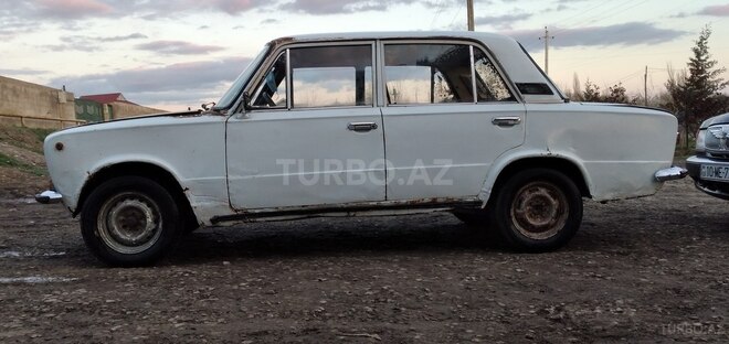 LADA (VAZ) 21011 1981, 253,850 km - 1.6 l - Sabirabad