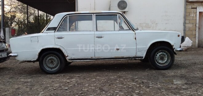 LADA (VAZ) 21011 1981, 253,850 km - 1.6 l - Sabirabad