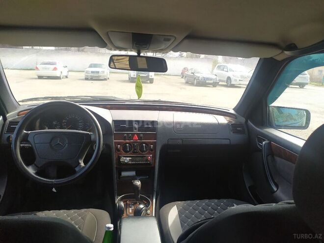 Mercedes C 180 1998, 324,350 km - 1.8 l - Bakı
