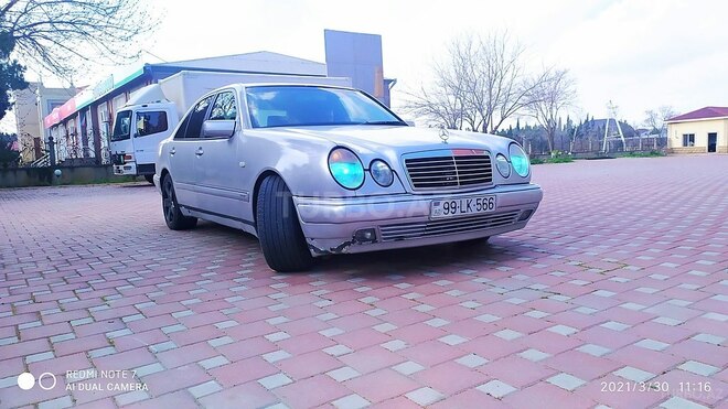 Mercedes E 300 1999, 447,046 km - 3.0 л - Şirvan