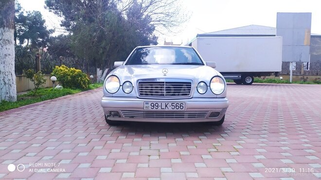 Mercedes E 300 1999, 447,046 km - 3.0 л - Şirvan