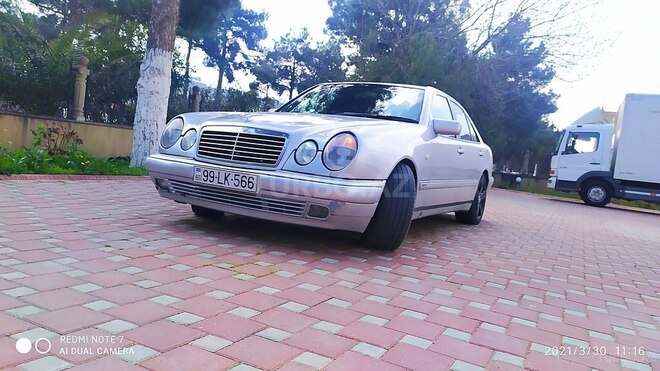 Mercedes E 300 1999, 447,046 km - 3.0 л - Şirvan