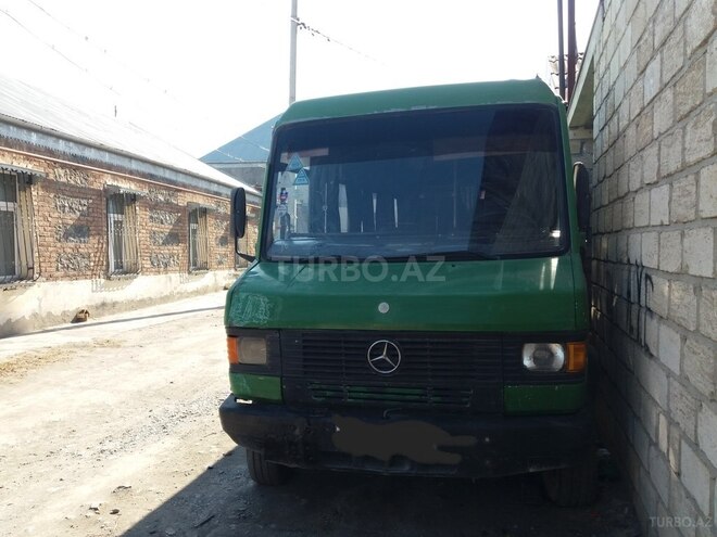 Mercedes 609 D 1990, 450,000 km - 4.0 l - Gəncə