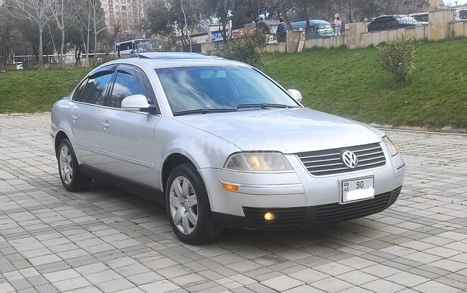 Volkswagen Passat 2004, 267,700 km - 1.8 l - Bakı