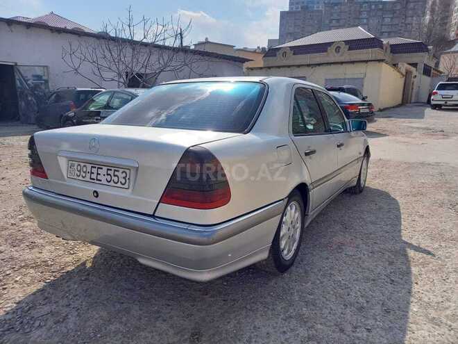 Mercedes C 220 1999, 423,636 km - 2.2 l - Bakı
