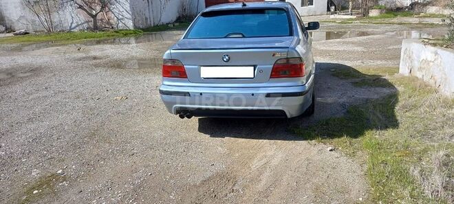 BMW 528 1996, 330,000 km - 2.8 l - Bakı