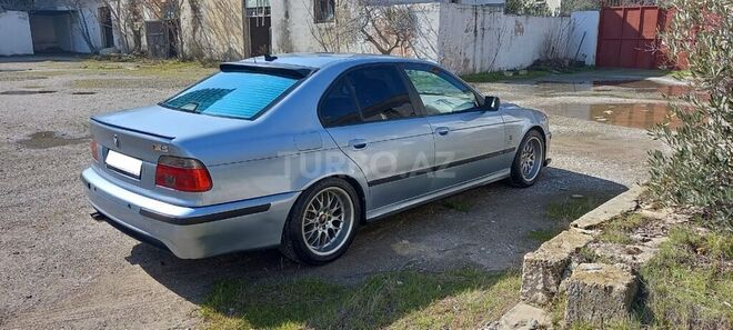 BMW 528 1996, 330,000 km - 2.8 l - Bakı