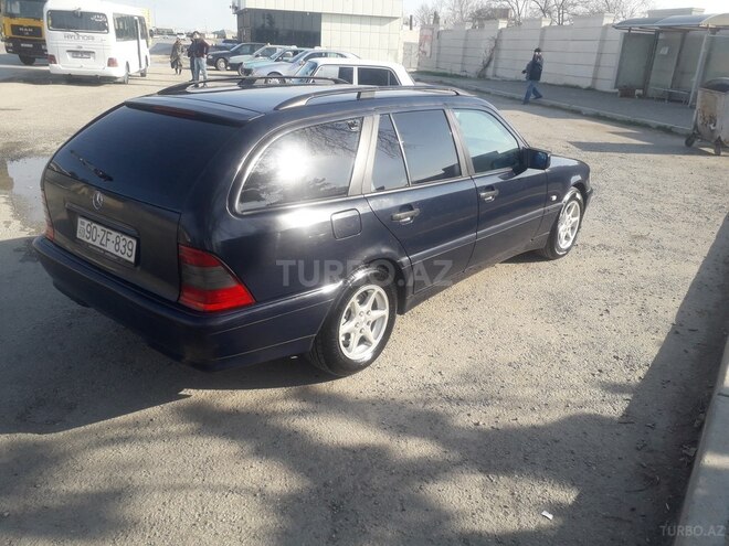 Mercedes C 200 2000, 234,568 km - 2.0 l - Sumqayıt