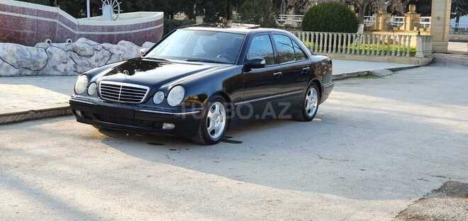 Mercedes E 320 2001, 375,000 km - 3.2 l - Bakı