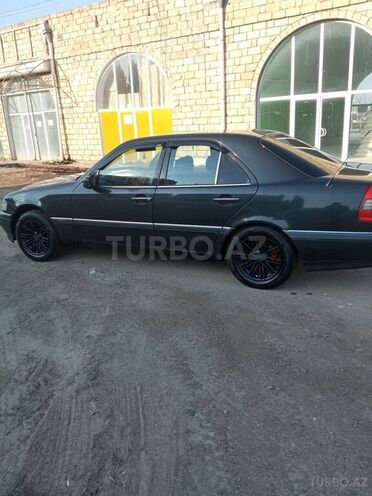 Mercedes C 180 1993, 169,000 km - 1.8 l - Gəncə