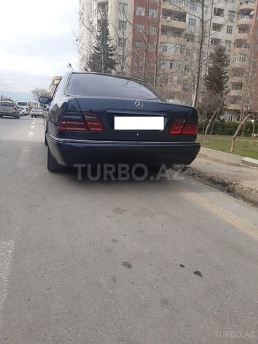 Mercedes E 230 1996, 451,264 km - 2.3 l - Bakı